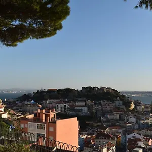 https://senhora-do-monte-apartment-2.hotels-lisbon-portugal.com