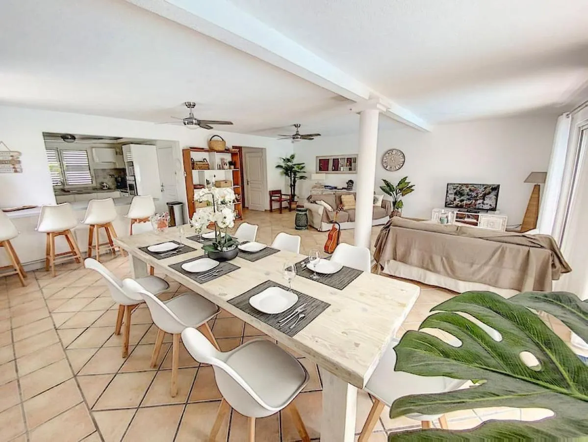 Villa Zandoli, Walkable Orient Bay Beach, Private Pool Saint-Martin